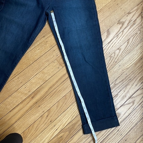 Elle Straight Leg Blue Jeans Women’s Size 6 Mid Rise Stretch Denim - Picture 5 of 8